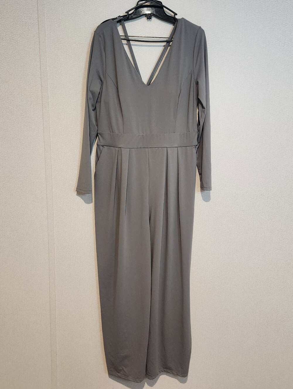 Halara Womens V Neck Backless Long Sleeve Wide Leg Jumpsuit Xtra Large - Picture 3 of 11